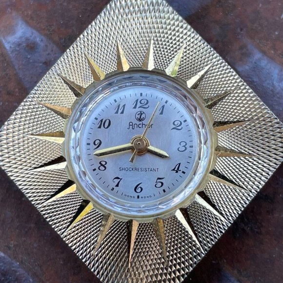 ANCHOR Watch Necklace Gold Tone Hand Winding Shock Resistance Pocket watch